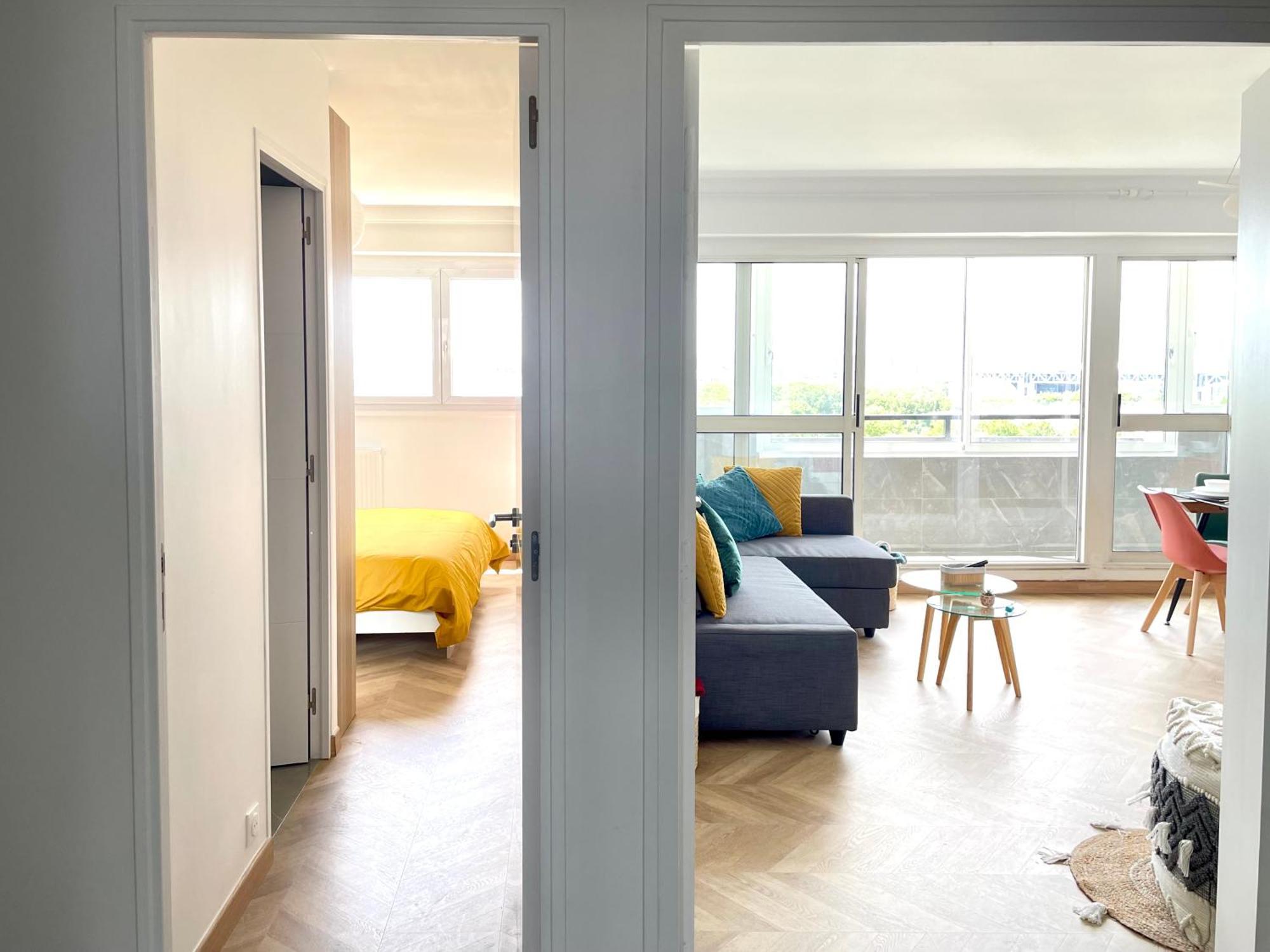 Paris Pantin Magnifique Appartement 4 Pieces De 108M2 Avec 2 Parking Interieur - Tres Cosy Pour 1 A 12 Personnes - Entierement Refait A Neuf Entire Apartment Luxurious And Warm - Pantin Paris 19 Eme Free Wifi Gratuit Dış mekan fotoğraf