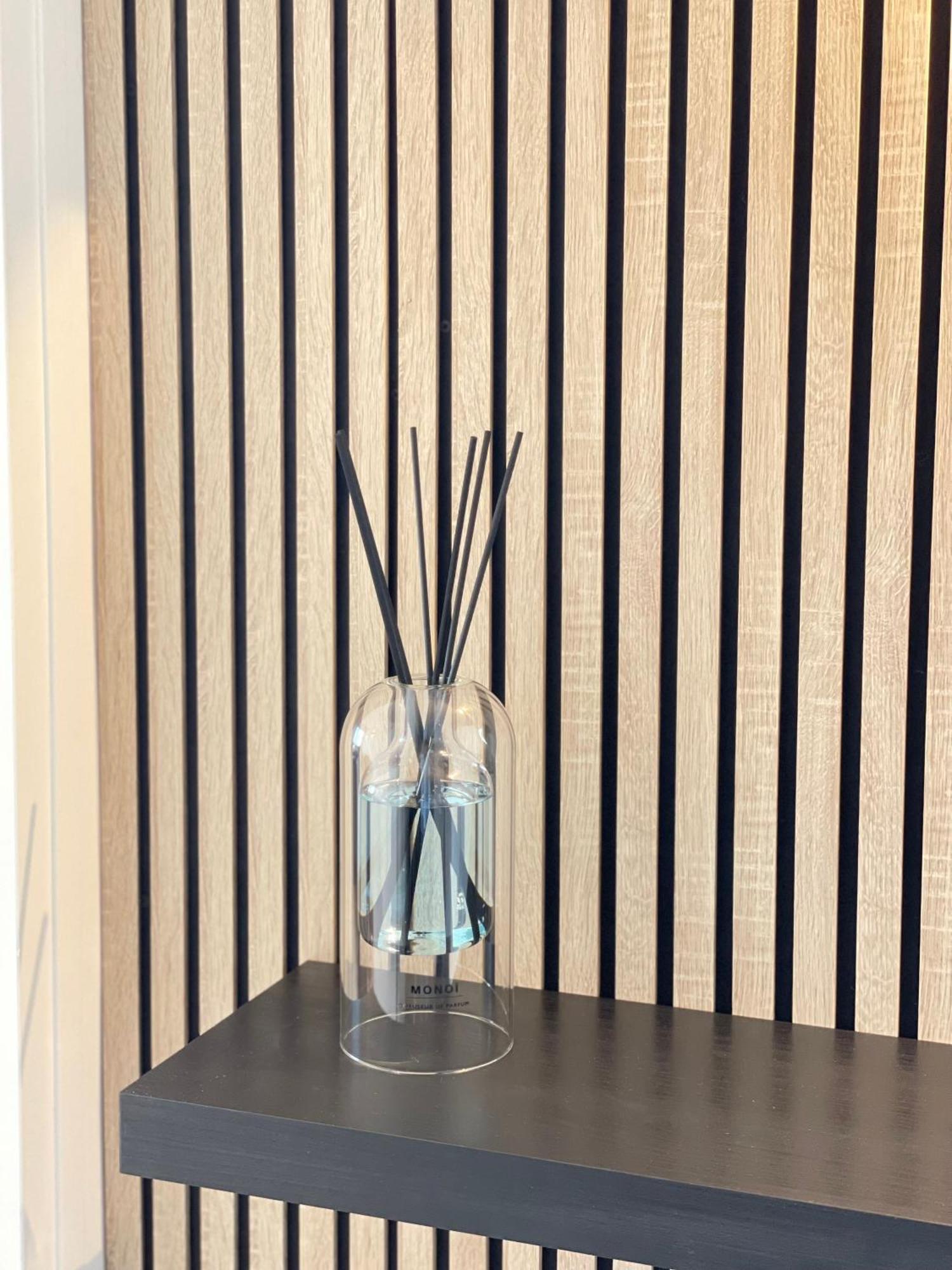 Paris Pantin Magnifique Appartement 4 Pieces De 108M2 Avec 2 Parking Interieur - Tres Cosy Pour 1 A 12 Personnes - Entierement Refait A Neuf Entire Apartment Luxurious And Warm - Pantin Paris 19 Eme Free Wifi Gratuit Dış mekan fotoğraf